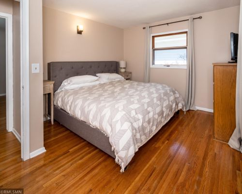 2639 Cedar Ave, Saint Paul MN  55110-4563 exterior
