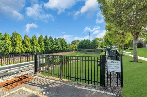 333 Princeton Ct, Tinton Falls NJ  07702-4058 exterior