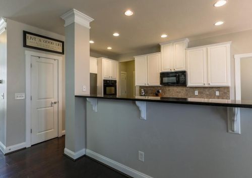 2070 Hatteras Way, Atlanta GA  30318-1083 exterior