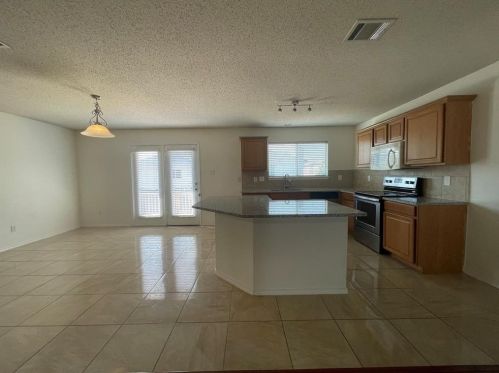 2176 Benning Way, Fort Worth TX  76177-7356 exterior