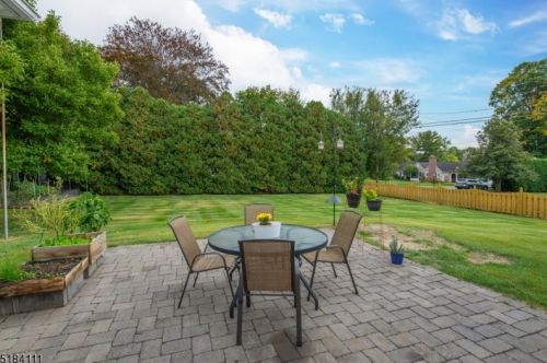 500 Valley View Ave, Hackettstown NJ  07840-1416 exterior
