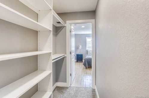 5360 Jewell Ave, Denver CO  80222-3940 exterior