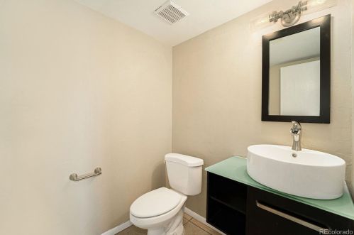 1681 Evanston St, Aurora CO  80012-5777 exterior