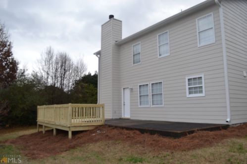 1790 Riverchase Cir, Conyers GA  30013-6501 exterior