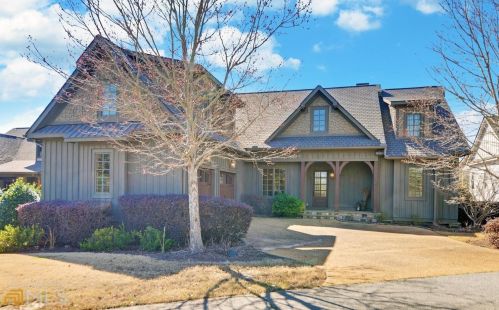 80 Cottage Ln, Toccoa, GA 30577-2558