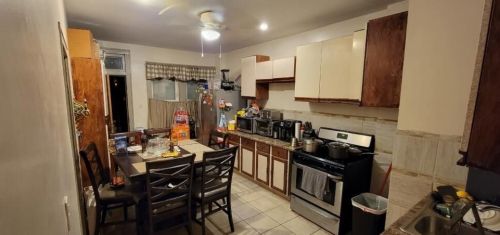 832 Mozart St, Chicago IL  60622-4416 exterior