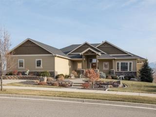 2111 Meadowview Rd, Spokane Valley, WA 99016-8829