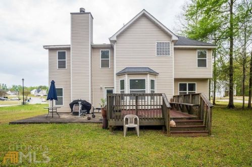 201 Edison Dr, Stockbridge GA  30281-2760 exterior