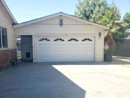 2100 Budd St, Modesto, CA 95350-2504