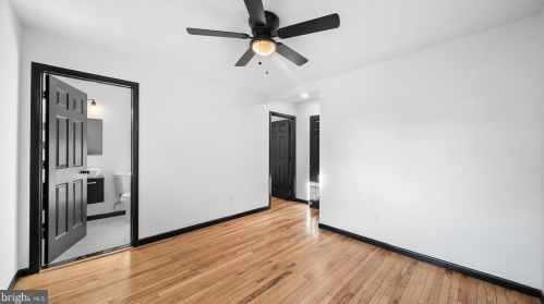 512 4 St, Philadelphia PA 19133-3105 exterior