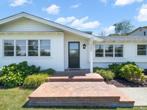2206 Estribo Dr, Palos Verdes Estates, CA 90274-5112