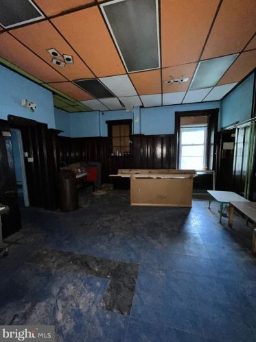 601 Chelten Ave, Philadelphia PA  19126-3825 exterior