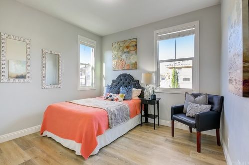 225 Wicker, Irvine CA  92618-1170 exterior