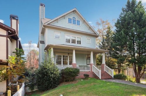 3295 Academy Sq, Atlanta, GA 30337-1435