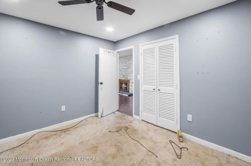 206 Red Hl Rd, Middletown NJ 07748-2408 exterior