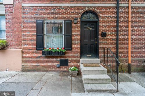 1726 Lombard St, Philadelphia PA  19147-1531 exterior