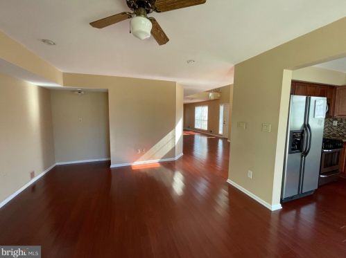 12 Colebrook Ct, Princeton NJ  08540-7050 exterior