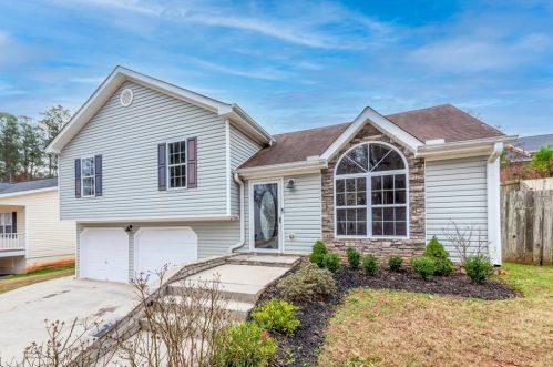 106 Copper Mine Ln, Holly Springs, GA 30114-6005