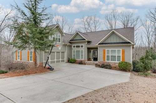 4702 Shady Lake Cir, Gainesville, GA 30507-8165