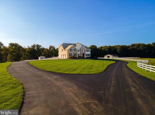 122 Brickyard Rd, Pilesgrove, NJ 08098-2080