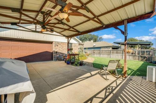 7026 Christina Ln, Garland TX 75043-6619 exterior