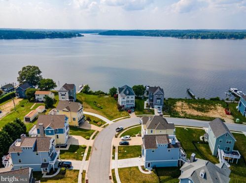 353 Marina Ave, Aberdeen MD  21001-4204 exterior