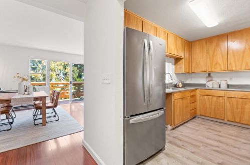 56 Garnett Ter, San Francisco CA 94124-2572 exterior