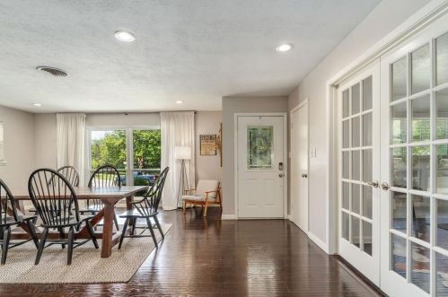 5463 Woodway Dr, Fort Worth TX  76133-2041 exterior