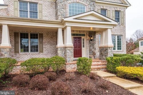 5316 Chaffins Farm Ct, Haymarket, VA 20169-4518