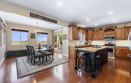 25432 Pastoral Dr, Plainfield, IL 60585-1339
