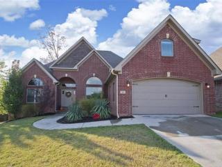 7401 Peach Blossom Ave, Benton, AR 72019-8282