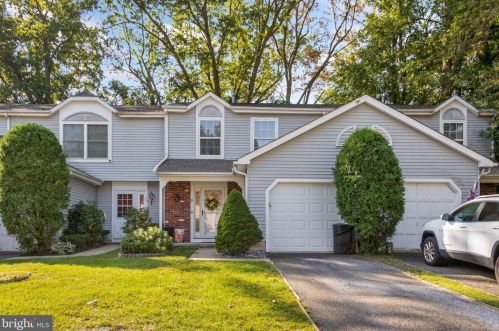 8 Heath Ct, Erial, NJ 08081-1136
