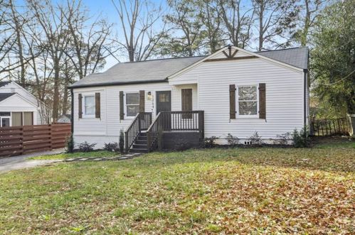1264 Kasandra Dr, Marietta, GA 30067-7714