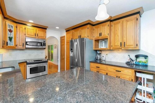 54 School Rd, Colchester CT  06415-1729 exterior