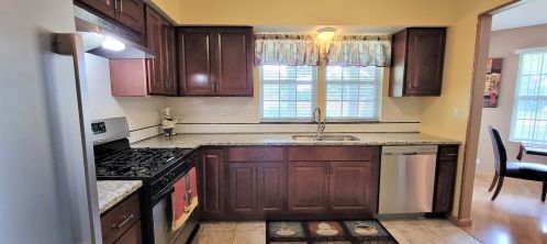 348 Wexford Ct, Carol Stream IL  60188-4828 exterior