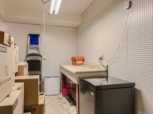 4054 Richfield Way, Denver CO  80013-3249 exterior