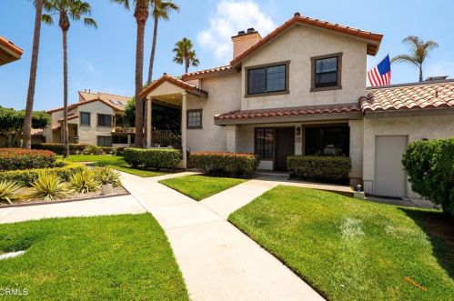 1994 San Tropez Cir, Oxnard, CA 93035-3652