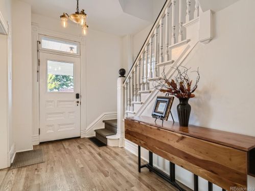 108 Lincoln St, Denver CO  80203-5913 exterior