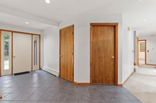 3 Terracewood Rd, Londonderry, NH 03053-2409