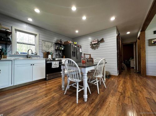 120 Old Main Rd, Enfield, ME 04493-3417