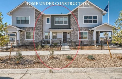 27652 1st Ave, Denver, CO 80018-1730