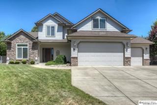 763 Muir Ln, Dallas, OR 97338-1744