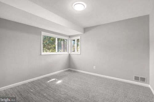 1813 Sanford Rd, Silver Spring MD 20902-4007 exterior