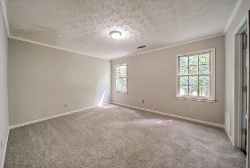 2205 Bear Mountain Dr, Conyers GA  30013-5724 exterior