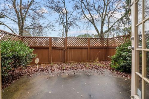 3433 Henderson Reserve, Atlanta GA  30341-6056 exterior