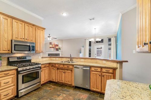 8609 Saranac Trl, Fort Worth TX  76118-7845 exterior