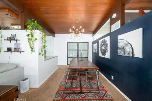 5989 Grand Ave, Riverside CA  92504-1370 exterior