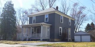 403 Van Buren St, Batavia, IL 60510-2331
