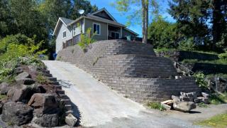 5013 32nd Ave, Seattle WA  98118-1909 exterior