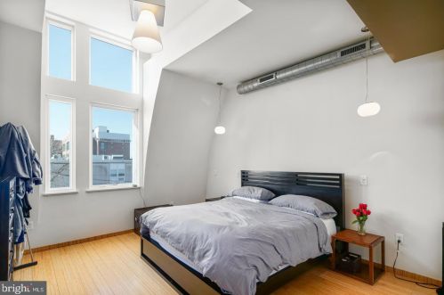 1313 11 St, Philadelphia PA 19147-5601 exterior